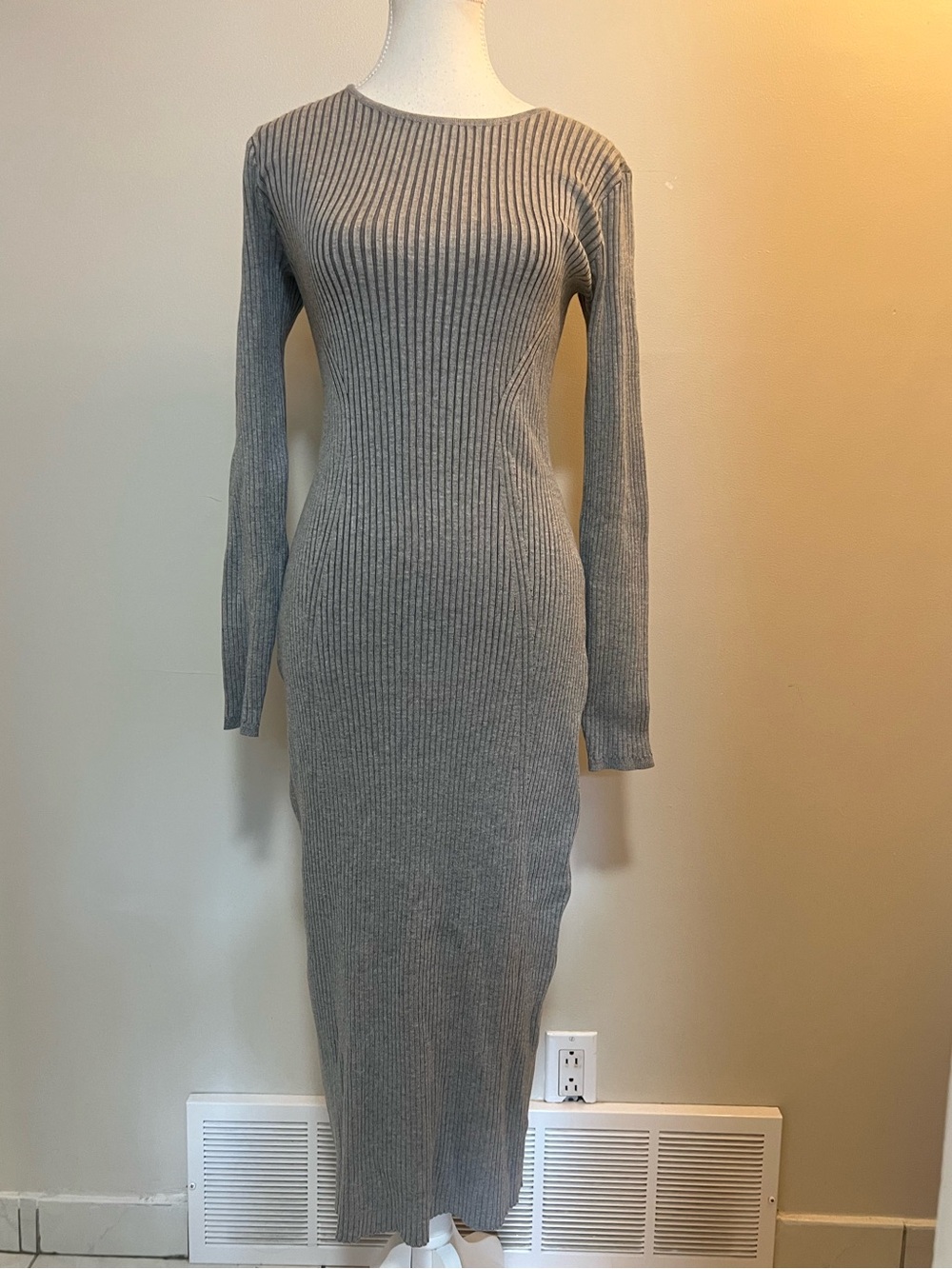 House of Harlow 1960 Ribbed Long Sleeve Bodycon Dress - Gray